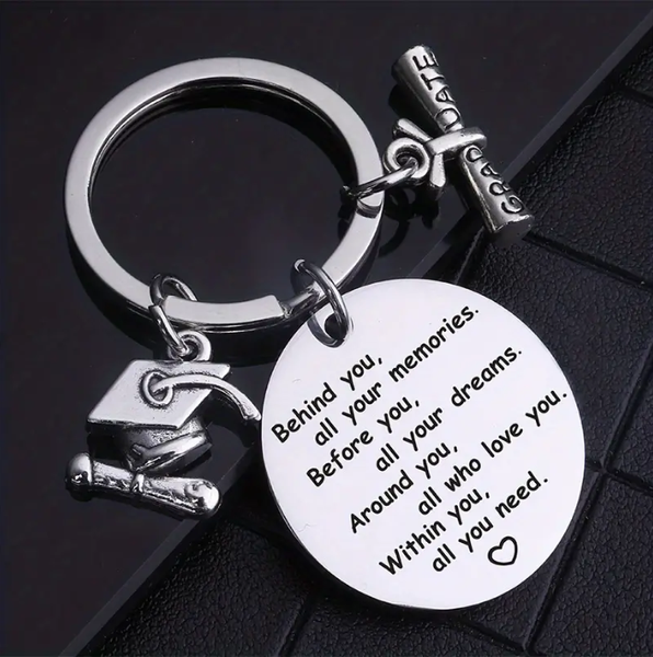Graduation Keychain (PRE ORDER ONLY）
