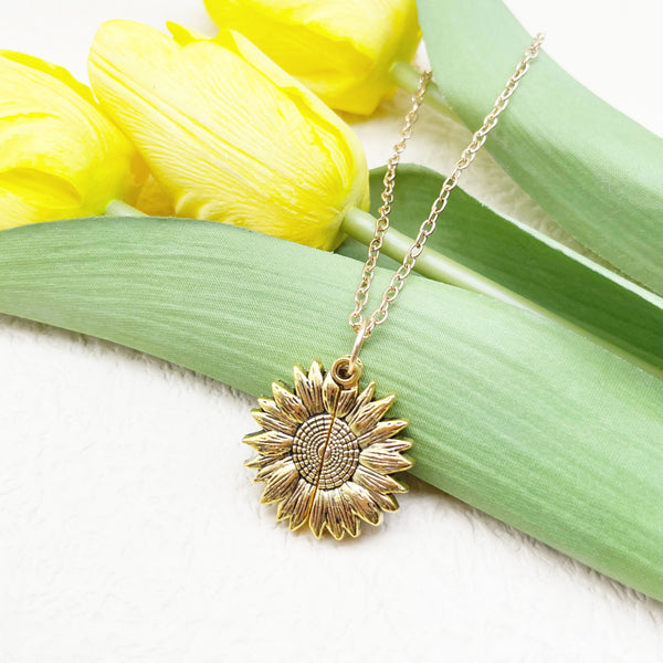 Vintage Sunflower Necklace (Gold & Silver)