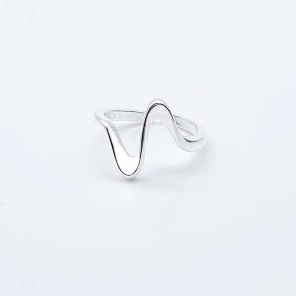 Water Wave Adjustable Ring (Gold and Silver)